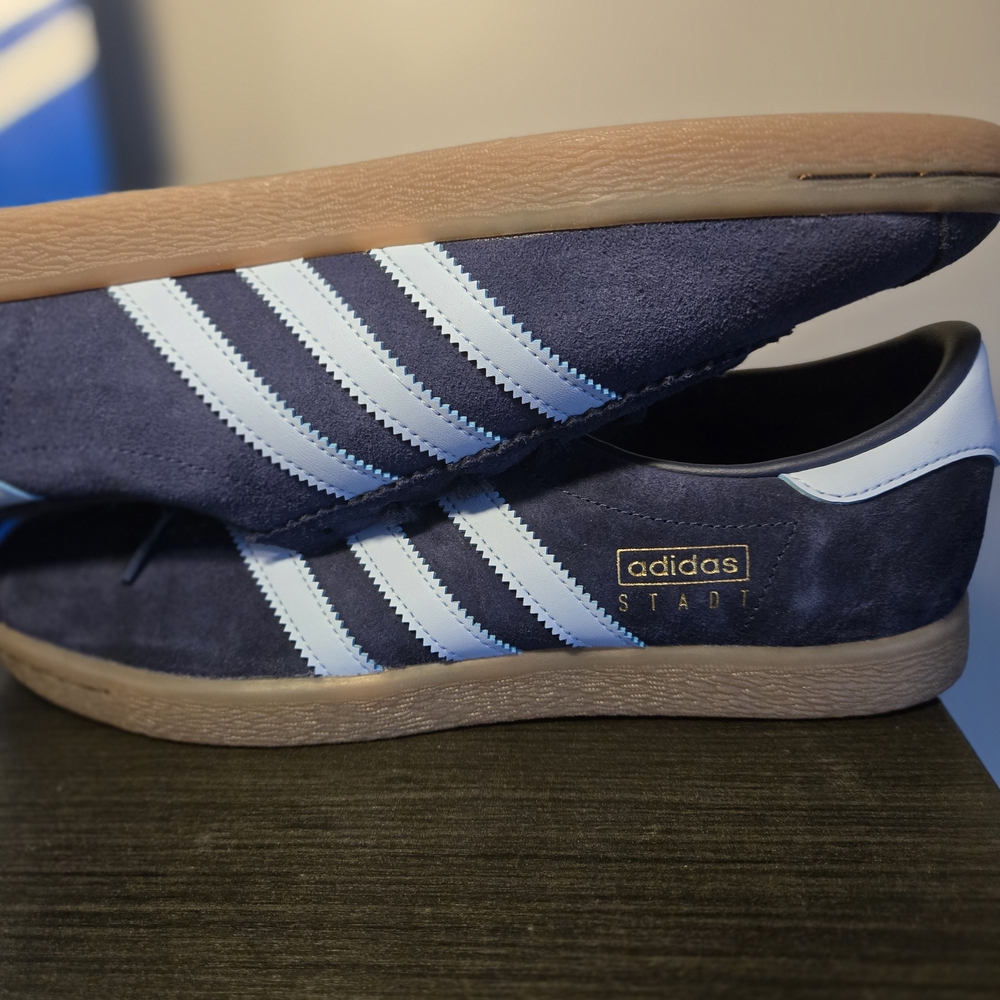 Adidas STADT SIZE 9 MEN Brand New - Picture 8 of 11